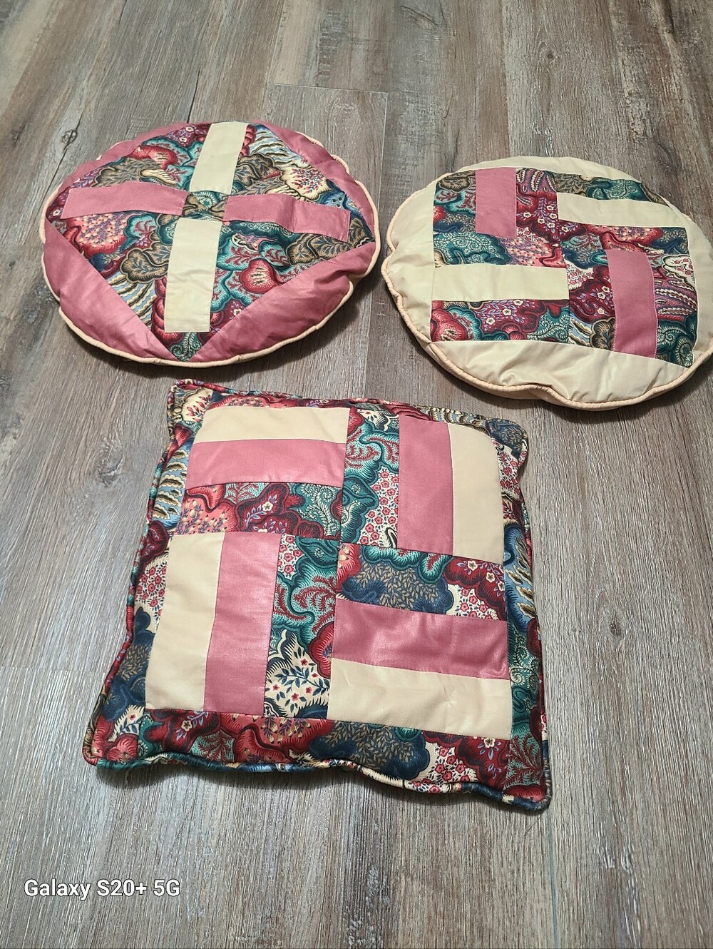 Vintage Waverly Fabric Village Quilt Design Decorative Pillows- Lot of 3